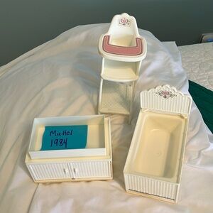 Vintage 1984 Mattel Barbie 3-piece White Wicker Baby Set.
